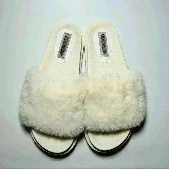 Steve Madden Slides - Picture 4 of 6